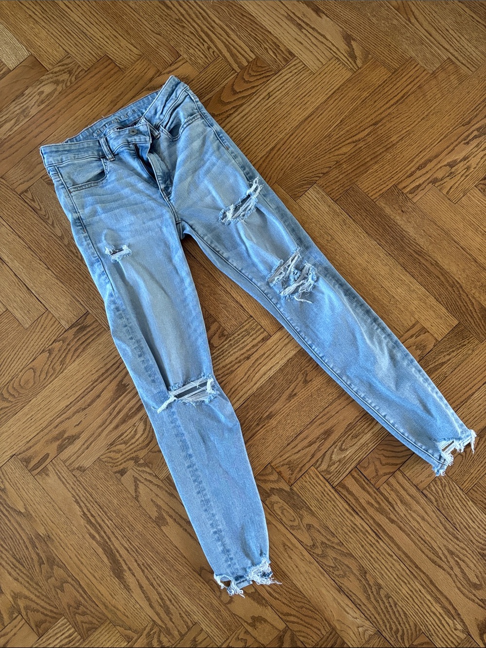 American Eagle Outfitters Light Blue Ripped Skinny Jeans